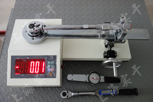 300N.m늄�(d��ng)܇(ch��)***Ť�ذ���У��(zh��n)�x